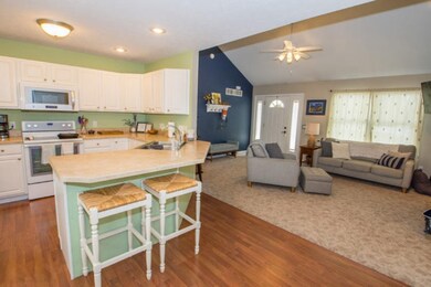 brown kitchen 3