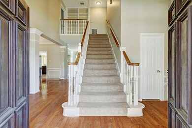 7810 Green Devon Dr, Houston, TX 77095 - photo 4