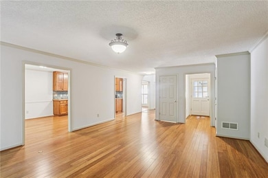 591 Oakledge Dr NW, Marietta, GA 30060 - photo 6