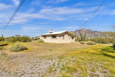 7-web-or-mls-1275-n-arroya-rd