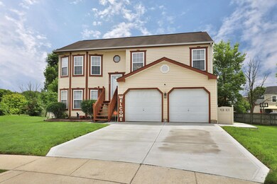 1322 Harpers Grove Ct, Columbus, OH 43223 - photo 2