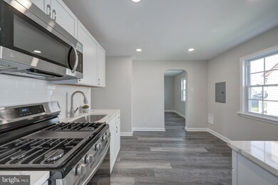 542 N Oakland Ave, Runnemede, NJ 08078 - photo 6