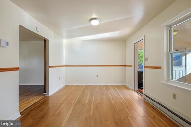 25 N Maple Ave, Smithsburg, MD 21783 - photo 5