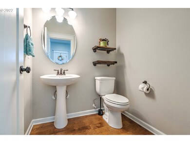 14318 SE 156th Ave, Clackamas, OR 97015 - photo 6