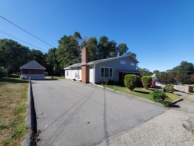 5 Deer Dr, Westport, MA 02790 - photo 2