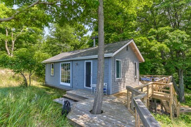 17361 Beachview Dr, Port Sheldon Townshi
