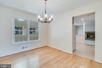 11109 Pinion Ct, North Potomac, MD 20878 - photo 5