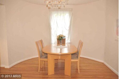 11909 Falls Rd, Potomac, MD 20854 - photo 4