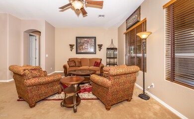 007_Living Room