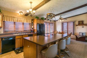 20375 20th Ave, Stockton, IA