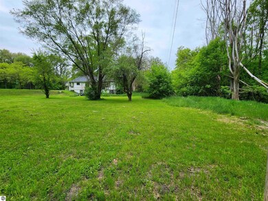 18846 Maple St, Copemish, MI 49625 - photo 7