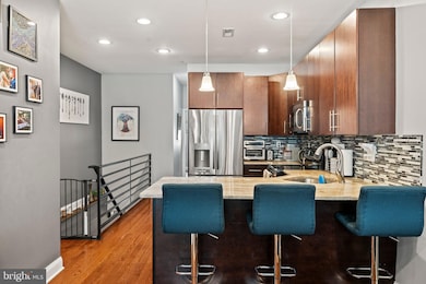 2115 Carpenter St unit 1, Philadelphia, PA 19146 - photo 7