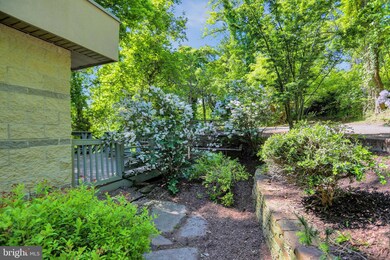 1605 W Rogers Ave, Baltimore, MD 21209 - photo 6