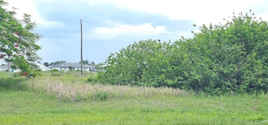 9008 Abel Ct, Port Labelle, FL 33935 - photo 2