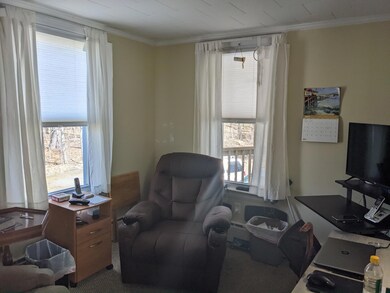 431 NE A bedroom 2