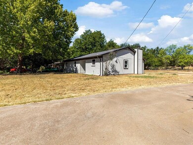 2806 Geonito Camino Ct, Granbury, TX 76049 - photo 6