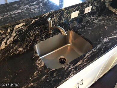 1172 Foxwood Ln, Essex, MD 21221 - photo 5