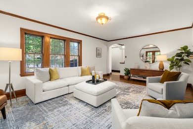 21 Hancock Rd, Brookline, MA 02445 - photo 4