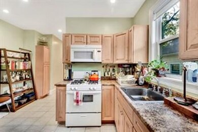 15 Knoll St unit 1, Roslindale, MA 02131 - photo 6