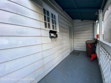 433 N 9th Ave, Scranton, PA 18504 - photo 2