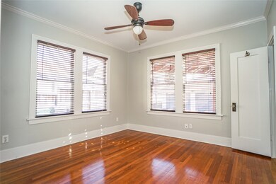 722 W Temple St, Houston, TX 77009 - photo 7