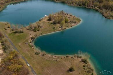 0 S Graham unit 50108322, Saginaw, MI 48609 - photo 2