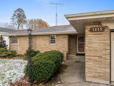 3415 Adams St, Two Rivers, WI 54241 - photo 4