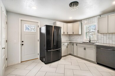 007_124westspruce_29_136