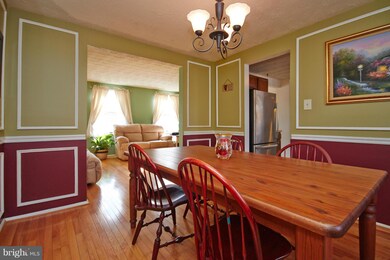 8978 Westchester Dr, Manassas, VA 20112 - photo 7