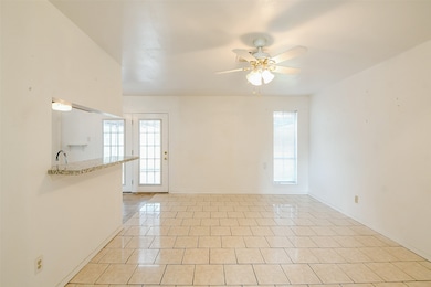 5310 Ridgeton Dr, Houston, TX 77053 - photo 3