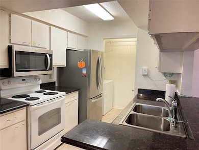 2800 Jeanetta St unit 2204, Houston, TX 77063 - photo 6