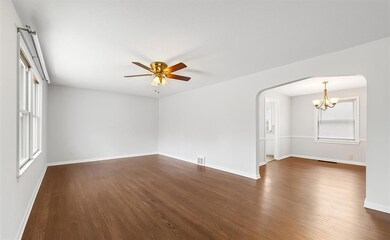 6435 Walrond Ave, Kansas City, MO 64132 - photo 5