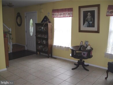 4808 Woodspring Dr, Pipersville, PA 18947 - photo 4