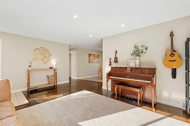 216 Hoover St, Sun Prairie, WI 53590 - photo 4