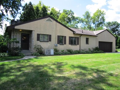3 SIDE EXTERIOR