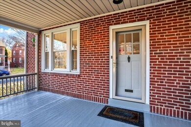 401 S 5th Ave, Reading, PA 19611 - photo 2