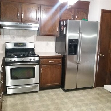 46 Bellevue Dr, Cranston, RI 02920 - photo 3