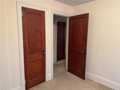 701 Wingfield Ave, Chesapeake, VA 23325 - photo 4