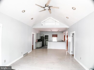 651 Lake Blvd, Lindenwold, NJ 08021 - photo 6