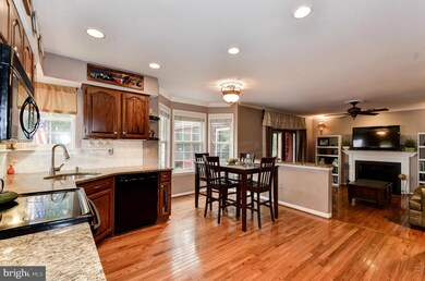 7201 Caracara Ct, Sykesville, MD 21784 - photo 3