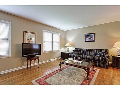 5893 Rocky Rill Rd, Columbus, OH 43235 - photo 4