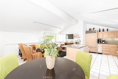 1720 W Oceanfront unit B, Newport Beach, CA 92663 - photo 5