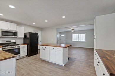 1347 E 29th Ave-9