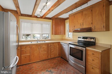 50 Oak Ave, Chalfont, PA 18914 - photo 7