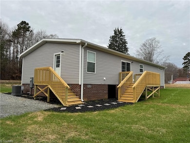 1823 Feezor Rd, Lexington, NC 27292 - photo 3