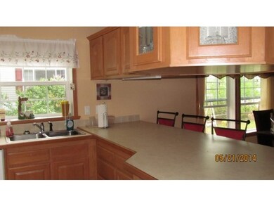 14 Emile Dr, Allenstown, NH 03275 - photo 3