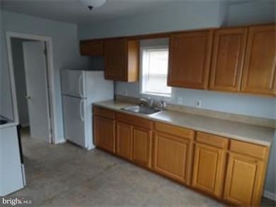 33 E Vine St unit 2, Pottstown, PA 19464 - photo 7