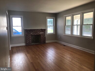 339 E Main St, Westminster, MD 21157 - photo 3