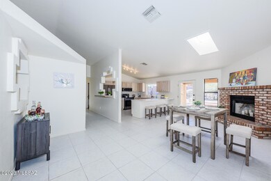 028 - 1901 N. Takahe Way