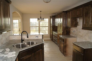 3198 Macon St, Springdale, AR 72764 - photo 7